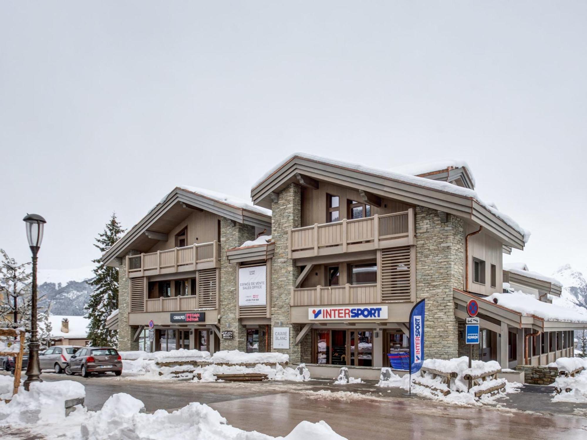 Appartement Moderne A Courchevel Village, Pres Des Commerces Et Pistes, Parking Et Salle De Fitness Inclus - Fr-1-562-38 ภายนอก รูปภาพ